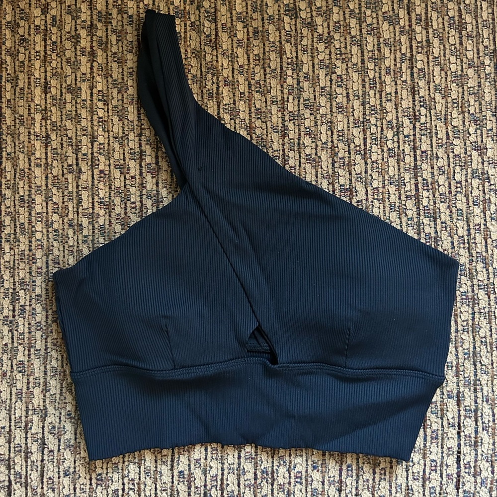 Black One-Shoulder Crop Top